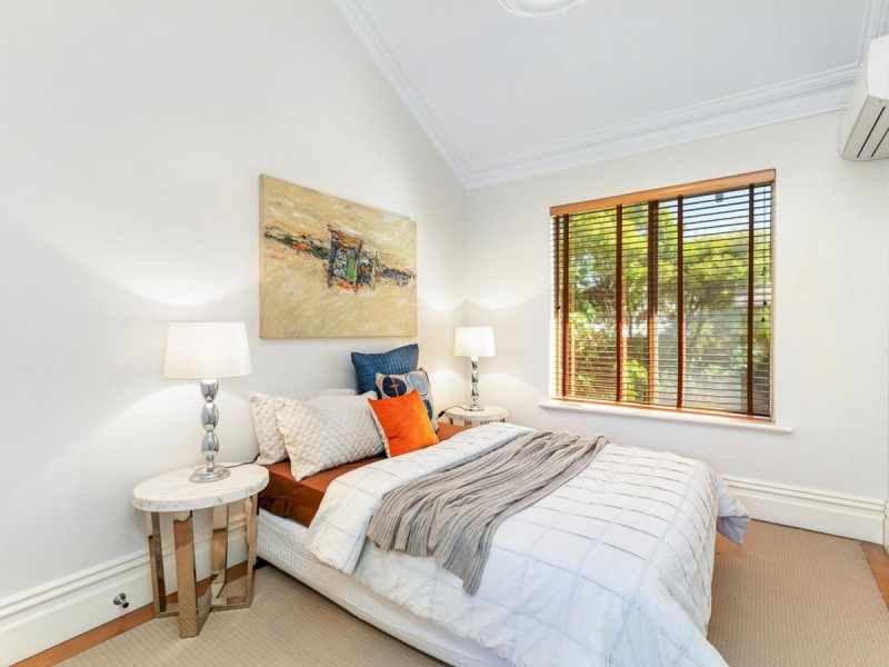 12 Court Street, Highgate WA 6003