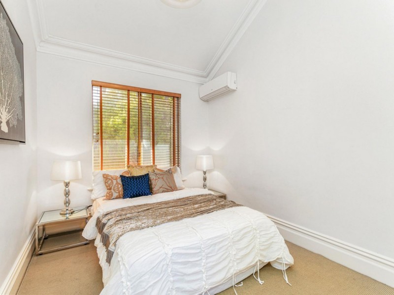 12 Court Street, Highgate WA 6003