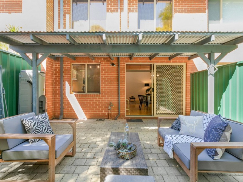 12 Court Street, Highgate WA 6003