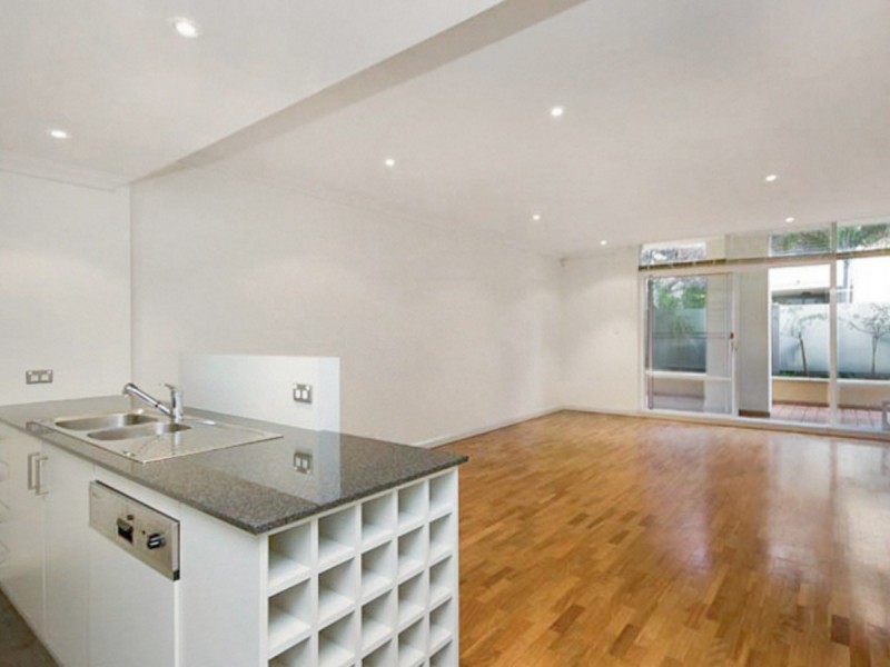 4/20 Royal Street, East Perth WA 6004