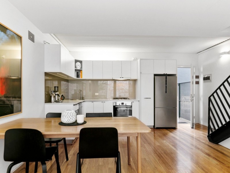 16 Little Brown Street, East Perth WA 6004