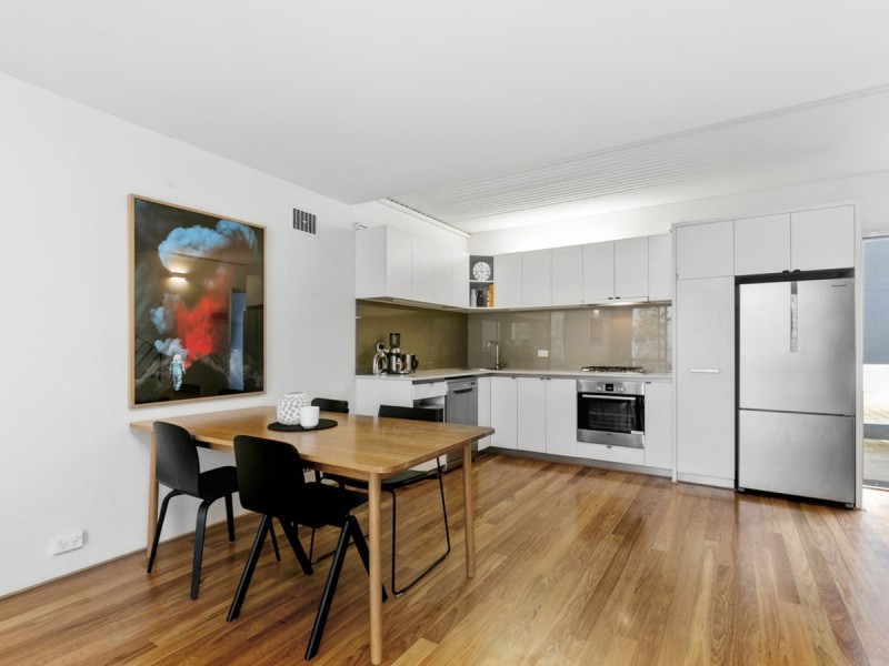 16 Little Brown Street, East Perth WA 6004