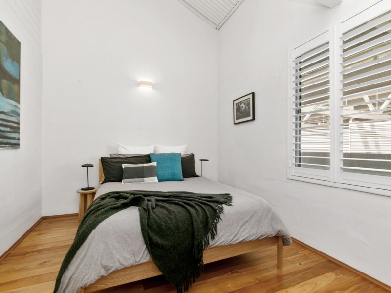 16 Little Brown Street, East Perth WA 6004