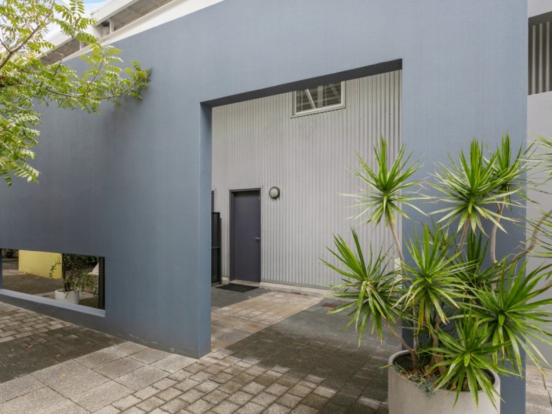 16 Little Brown Street, East Perth WA 6004