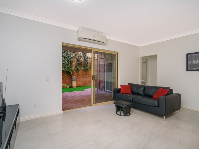 8/48 Wellington Street, East Perth WA 6004