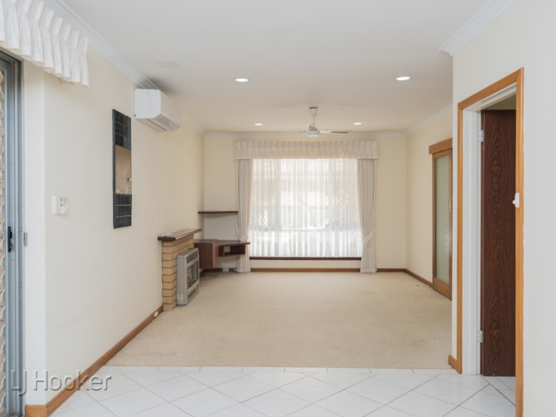 19 Dakin Street, Daglish WA 6008