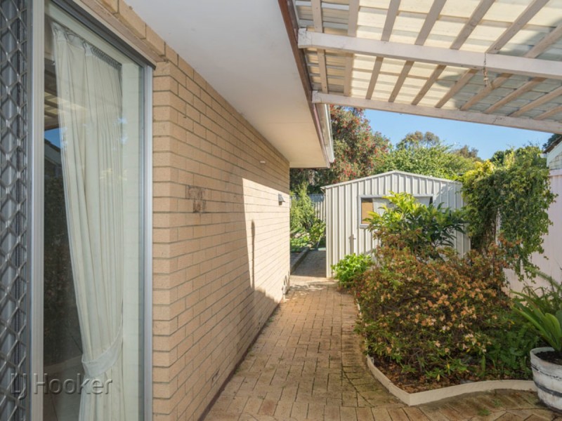 19 Dakin Street, Daglish WA 6008