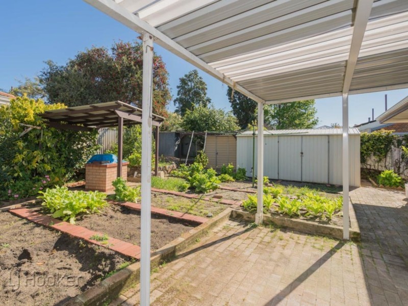 19 Dakin Street, Daglish WA 6008