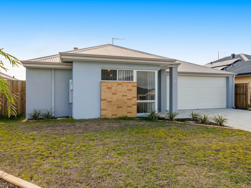 15 Glamorgan Loop, Ellenbrook WA 6069