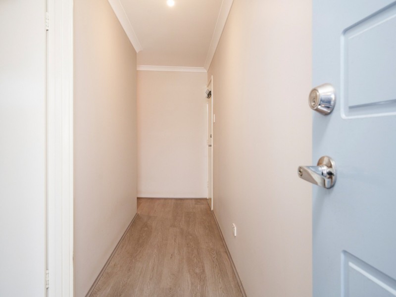 15 Glamorgan Loop, Ellenbrook WA 6069