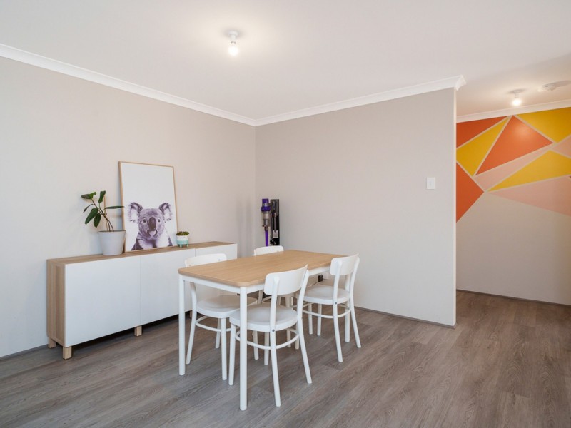 15 Glamorgan Loop, Ellenbrook WA 6069
