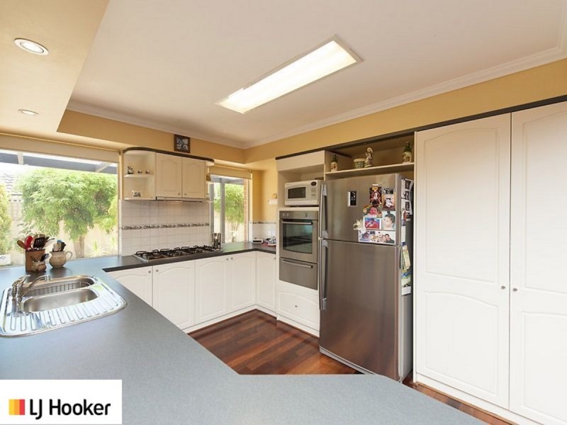 79 Peterborough Circle, North Lake WA 6163