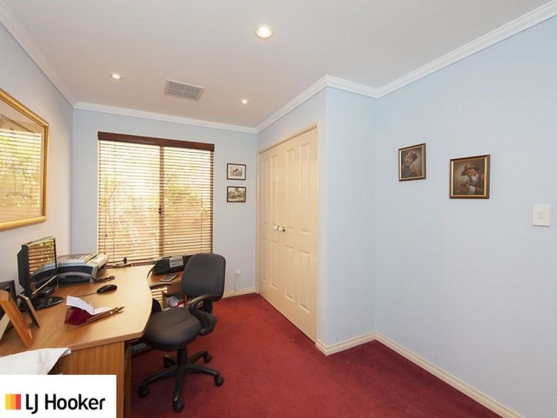 79 Peterborough Circle, North Lake WA 6163