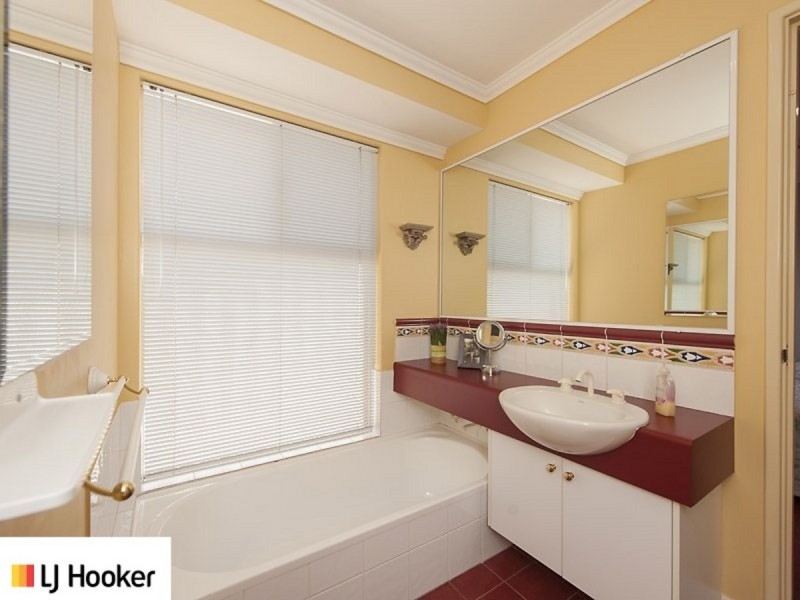 79 Peterborough Circle, North Lake WA 6163