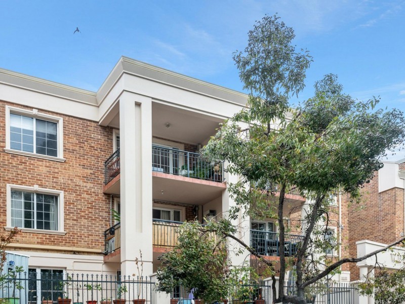 22/125 Wellington Street, East Perth WA 6004