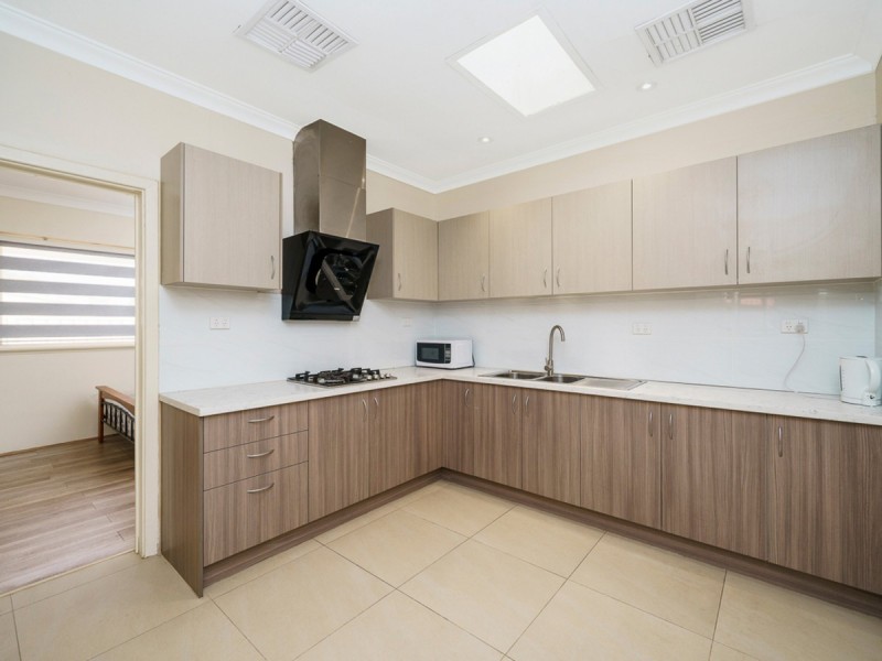 77 Leach Highway, Wilson WA 6107