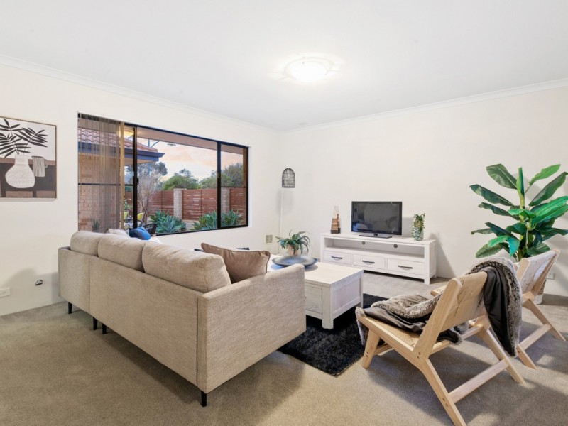 2 De Havilland View, Maylands WA 6051