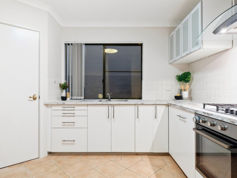 2 De Havilland View, Maylands WA 6051