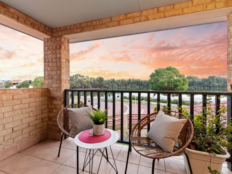 2 De Havilland View, Maylands WA 6051