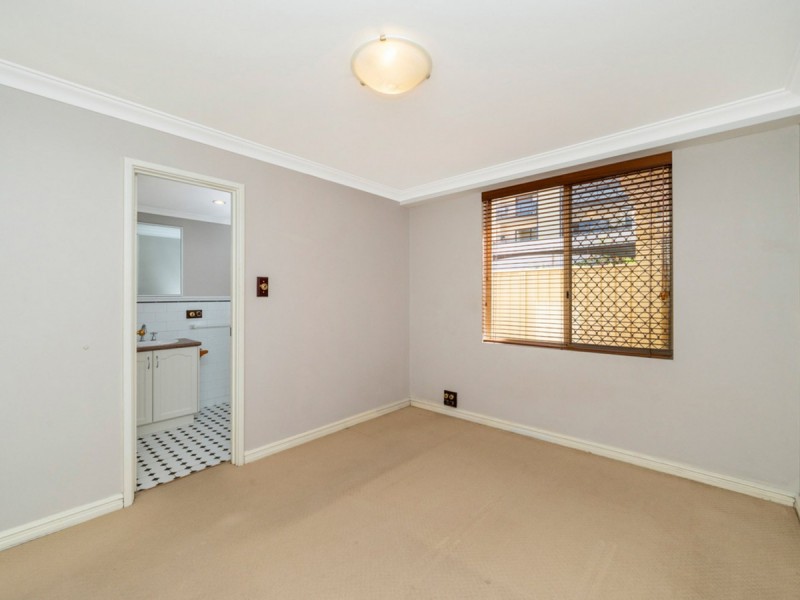 1/22 Nile Street, East Perth WA 6004