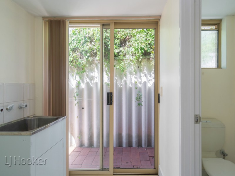 33A Rathay Street, Victoria Park WA 6100