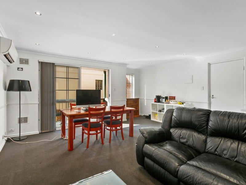 41/125 Wellington Street, East Perth WA 6004