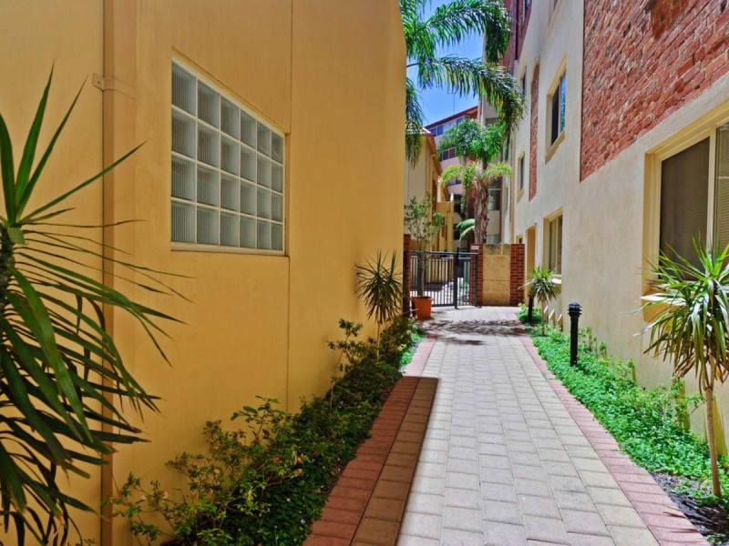 36/138 Adelaide Terrace, East Perth WA 6004