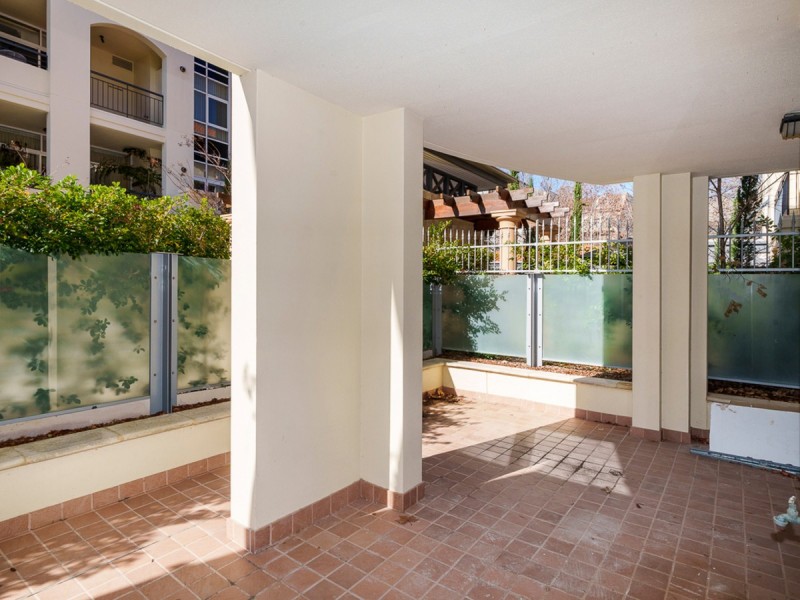 33/20 Royal Street, East Perth WA 6004