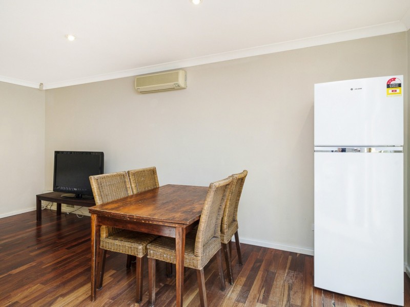 2/43 Sunbury Road, Victoria Park WA 6100