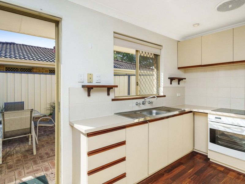 2/43 Sunbury Road, Victoria Park WA 6100