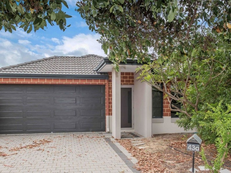 43A Fitzroy Road, Rivervale WA 6103