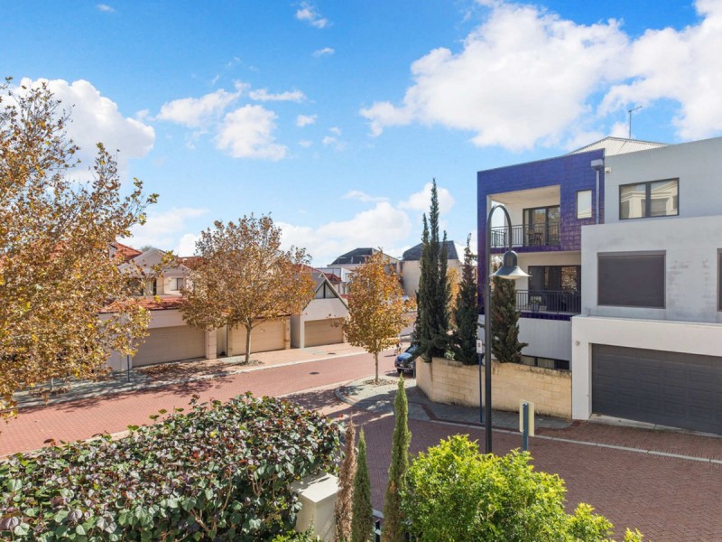 5/25 Haig Park Circle, East Perth WA 6004