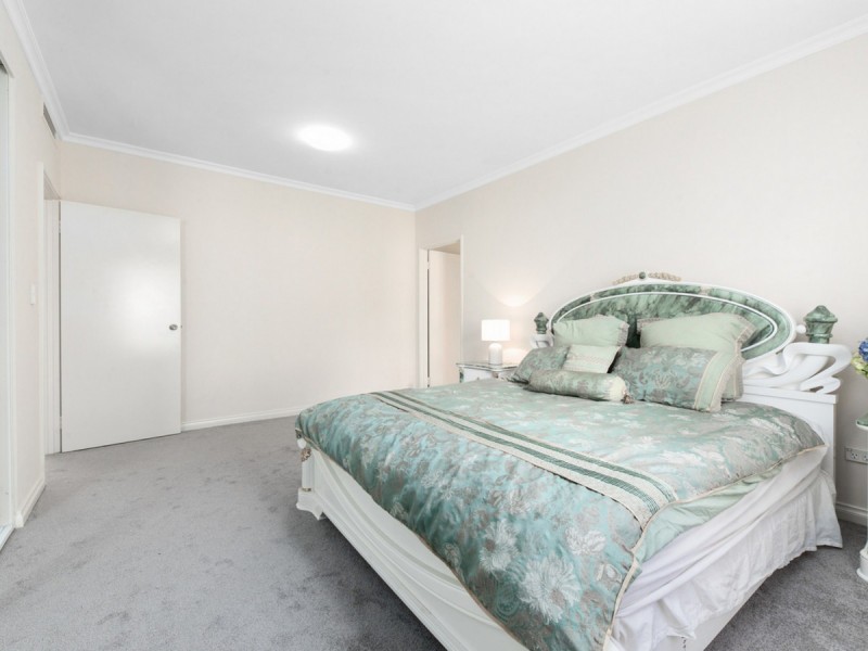 5/25 Haig Park Circle, East Perth WA 6004