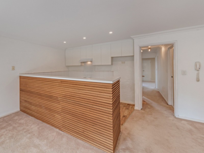 17/99 Wellington Street, East Perth WA 6004