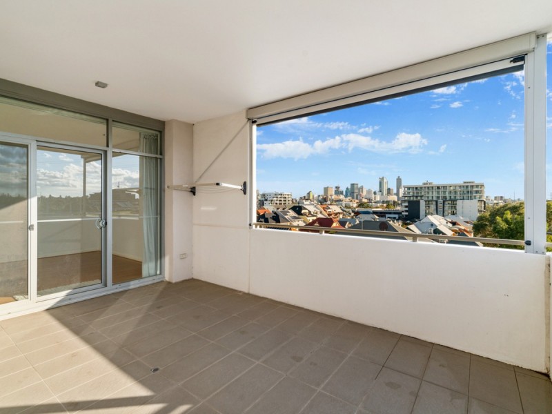 8/47 Tully Road, East Perth WA 6004