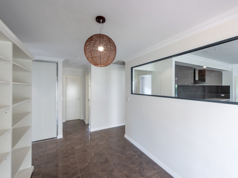 111 Barbarossa Drive, Caversham WA 6055