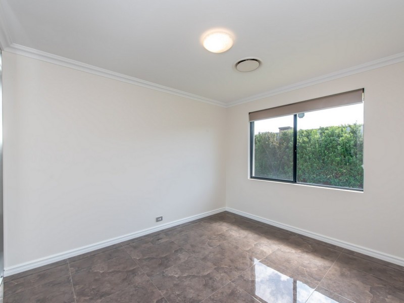 111 Barbarossa Drive, Caversham WA 6055
