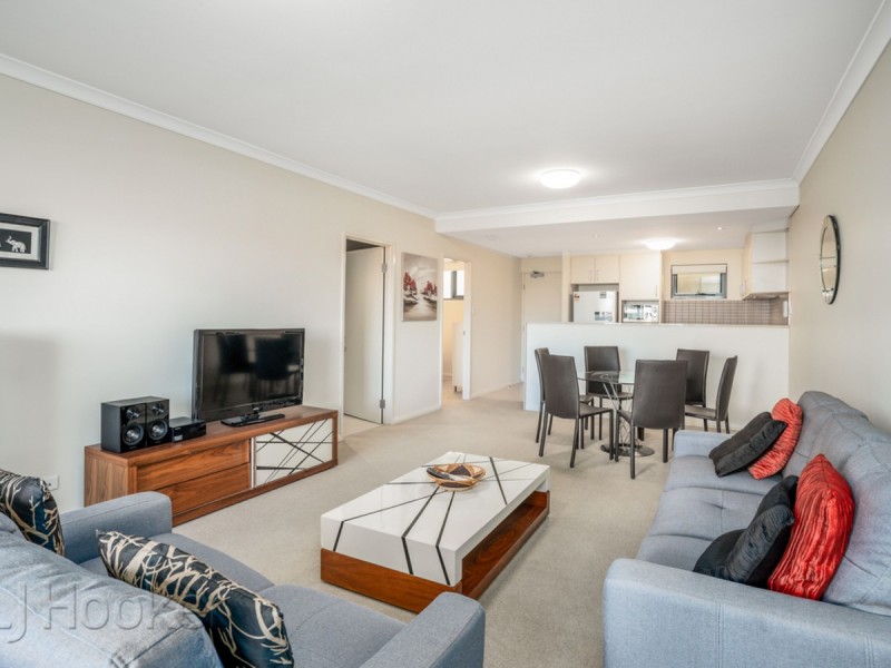 62/18 Wellington Street, East Perth WA 6004