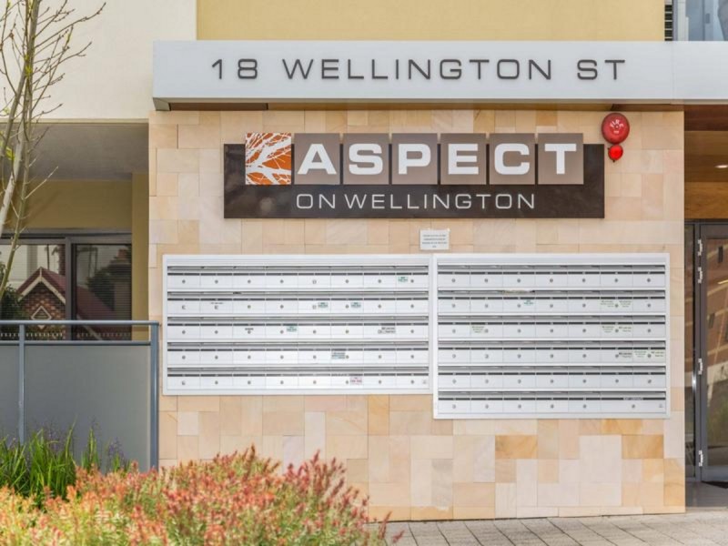 62/18 Wellington Street, East Perth WA 6004