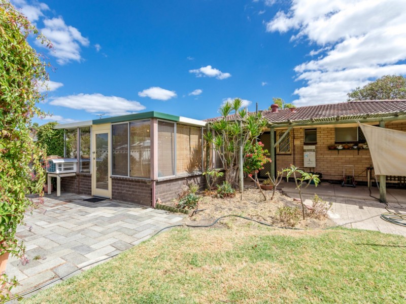 77 Alderley Square, Wilson WA 6107
