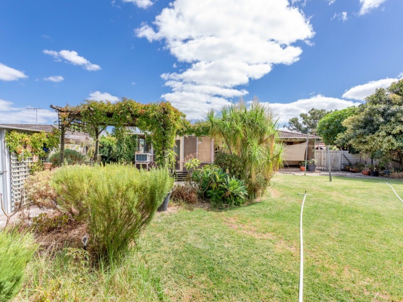 77 Alderley Square, Wilson WA 6107