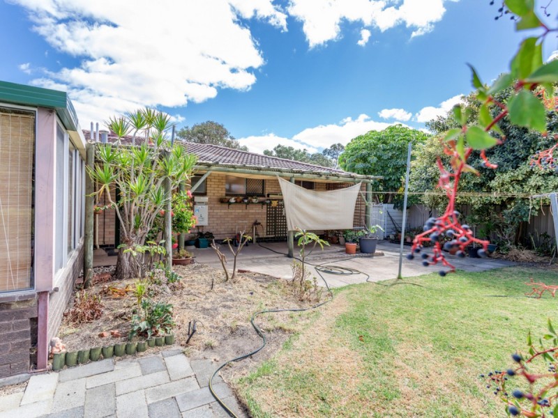 77 Alderley Square, Wilson WA 6107
