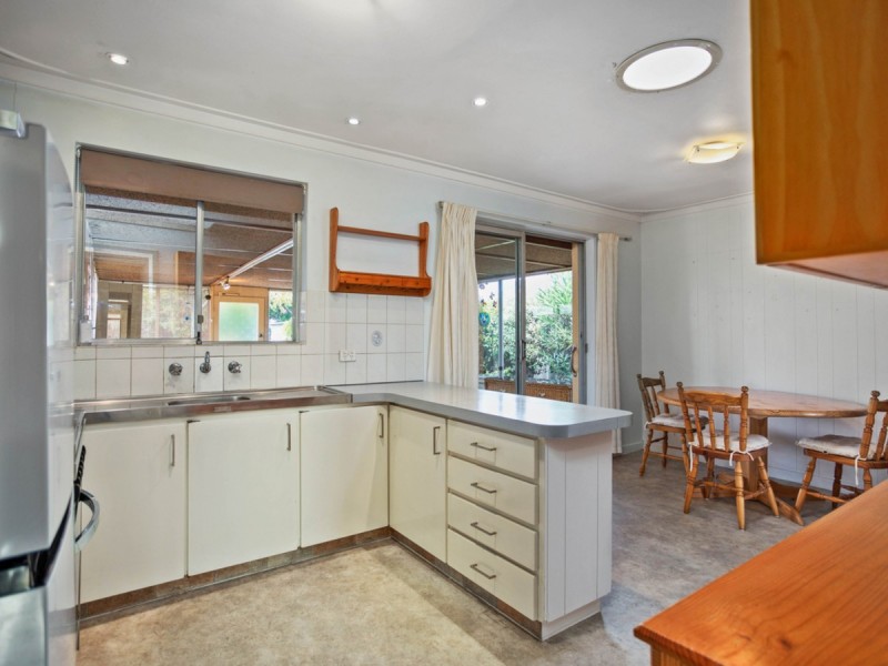 77 Alderley Square, Wilson WA 6107