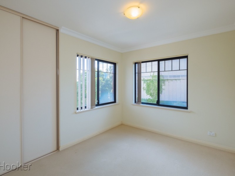 27/7 Bronte Street, East Perth WA 6004