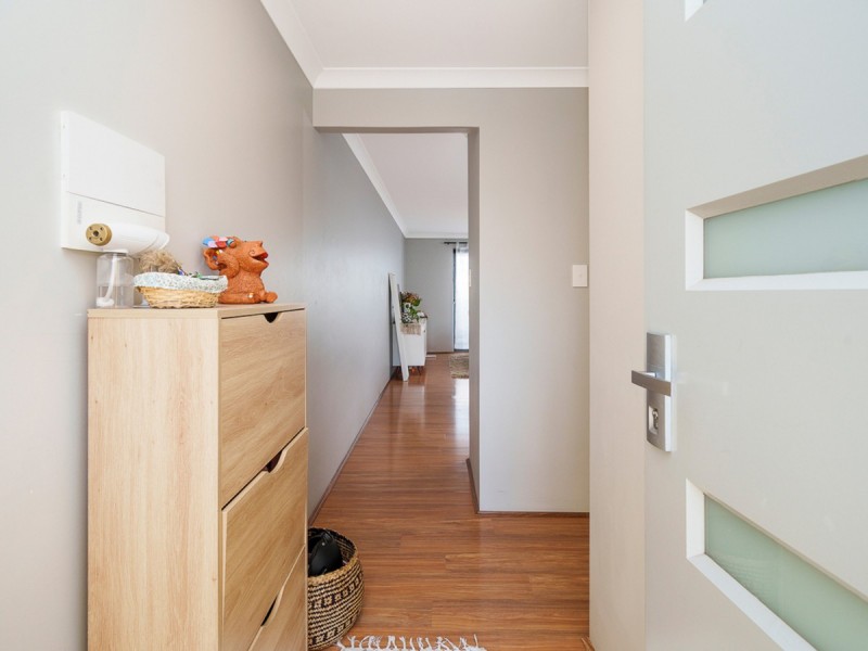 7B Lunar Way, Beckenham WA 6107