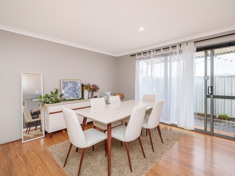 7B Lunar Way, Beckenham WA 6107