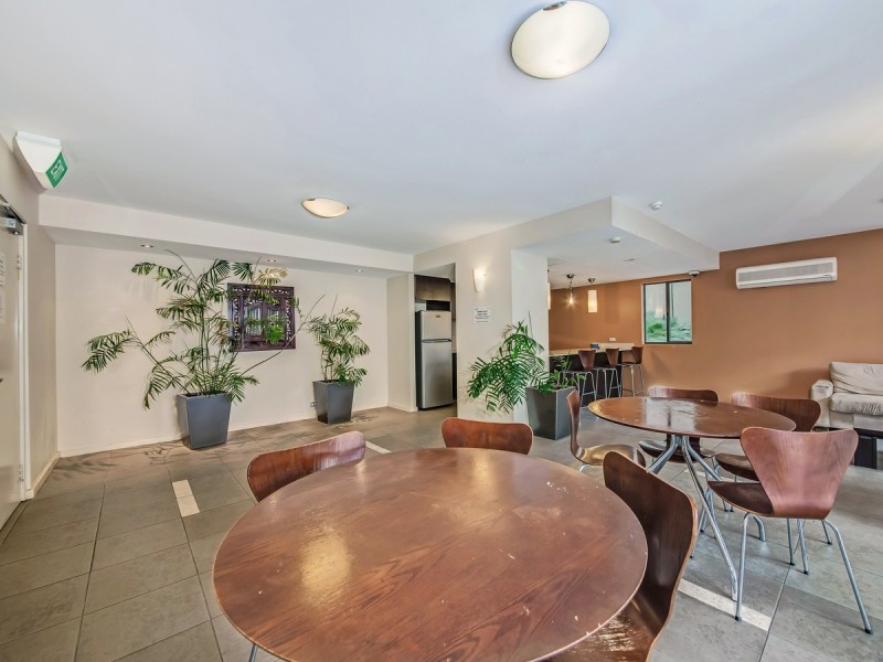 52/128 Adelaide Terrace, East Perth WA 6004