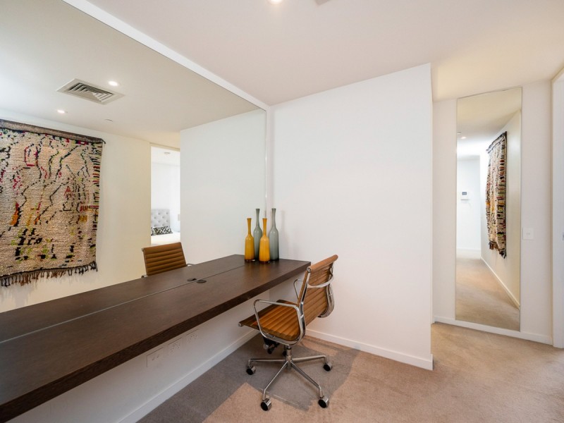 1801/8 Adelaide Terrace, East Perth WA 6004