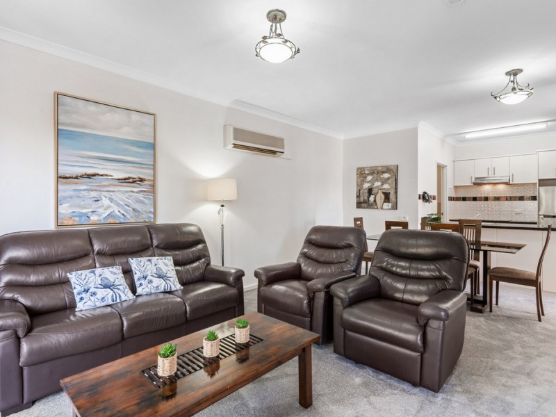 10/11 Regal Place, East Perth WA 6004