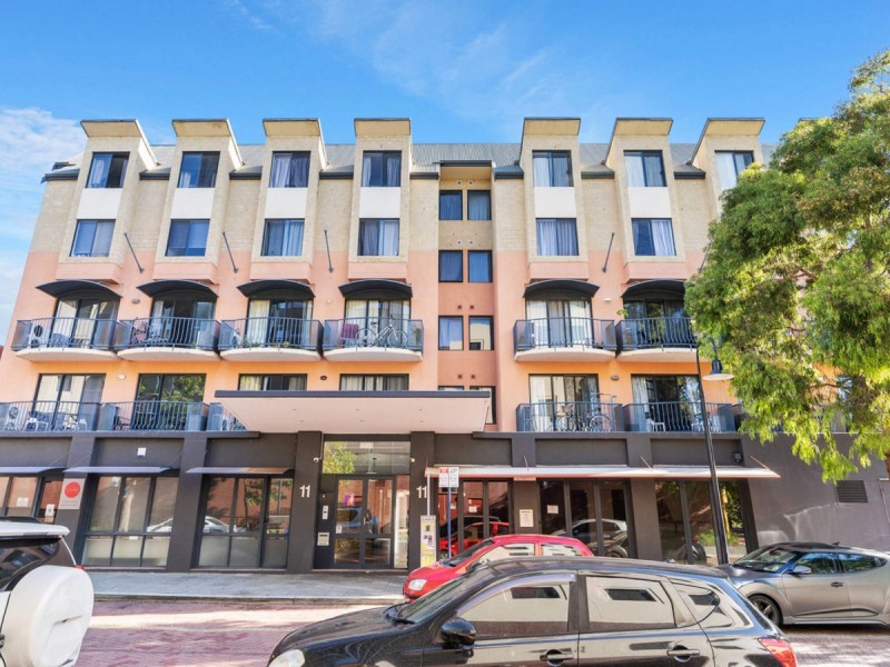 10/11 Regal Place, East Perth WA 6004